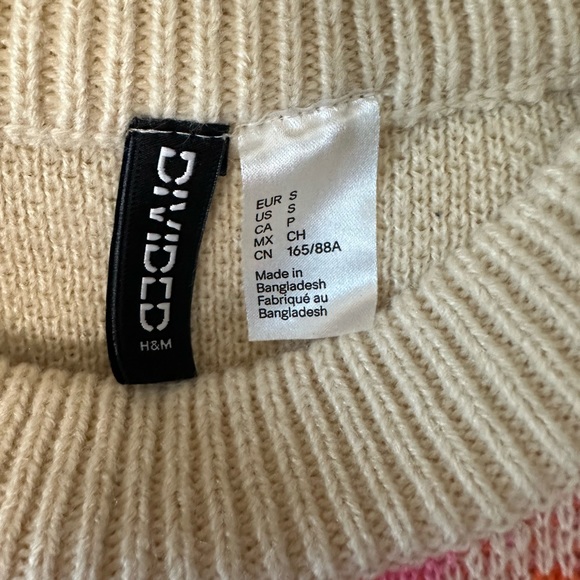 H&M Divided Pink Orange Jacquard Knit Pullover Sweater Womens Size Small - Picture 4 of 5